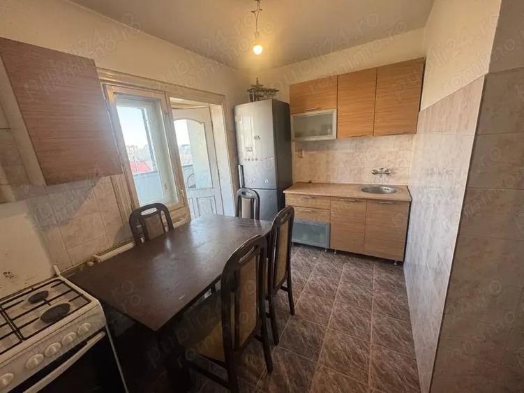 Apartament cu 3 camere decomandat în Șagului