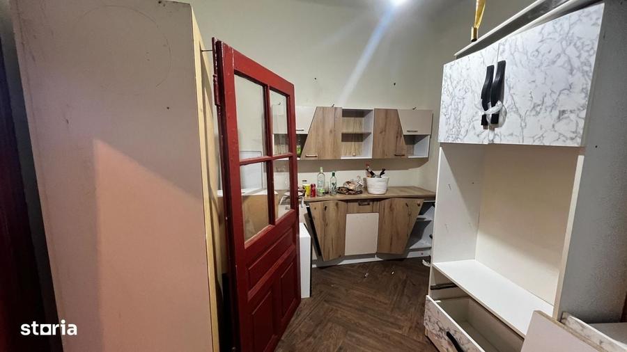 Casă cu 2 camere în Central