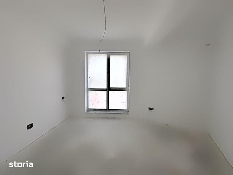 Apartament cu 3 camere decomandat în Ștefan cel Mare