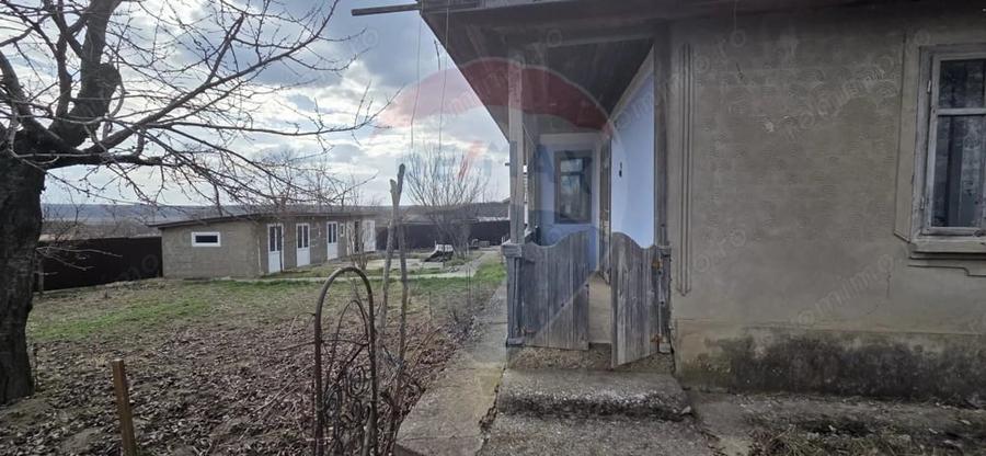 Casa / Vila cu 4 camere de vanzare - 5