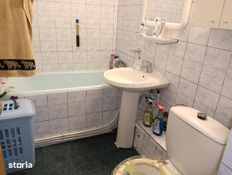 Apartament cu 2 camere, mobilat în Central
