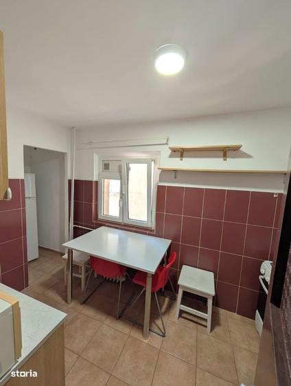 Apartament cu 3 camere în Basarab