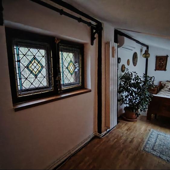 Casă cu 2 camere cu Teren 170 Mp în Cotroceni