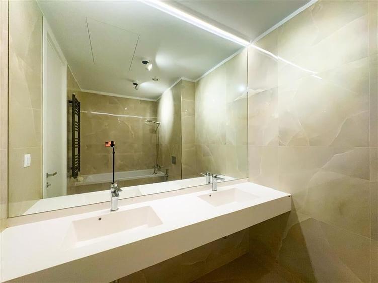 Apartament cu 3 camere decomandat, mobilat în Floreasca