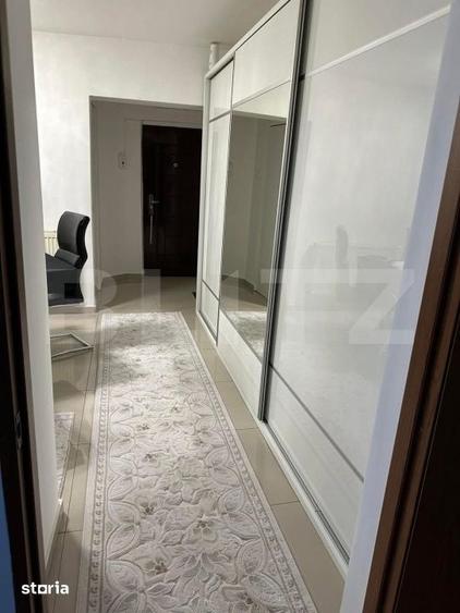 Apartament cu 3 camere în Micro 16