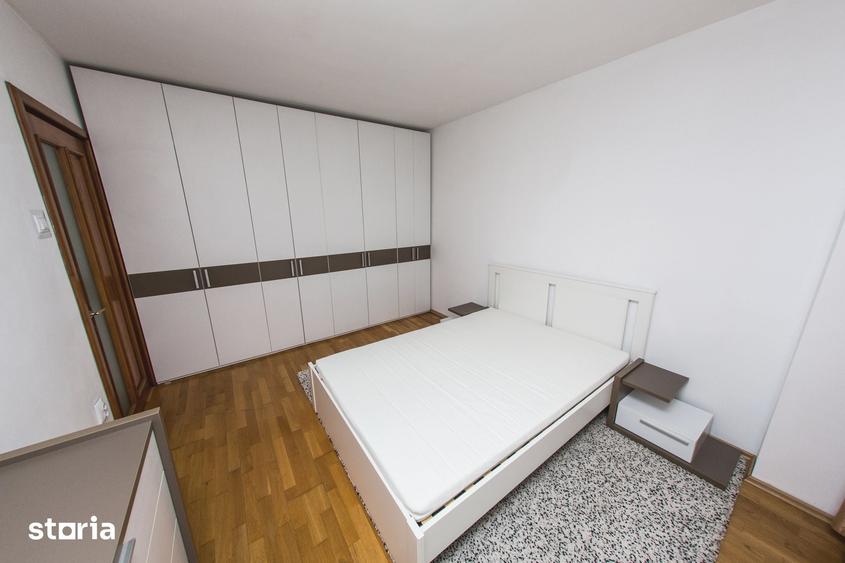 Apartament cu 3 camere decomandat în Gara de Nord