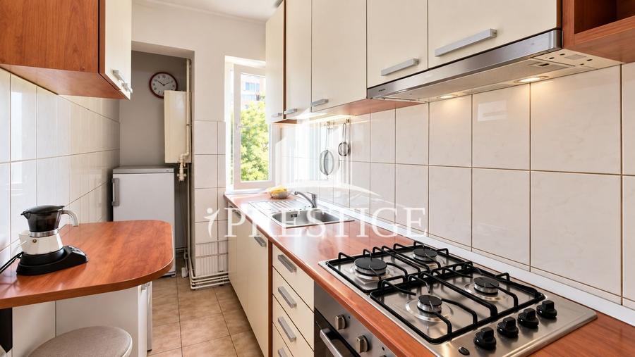 Apartament cu 2 camere nedecomandat, mobilat în Vasile Aaron