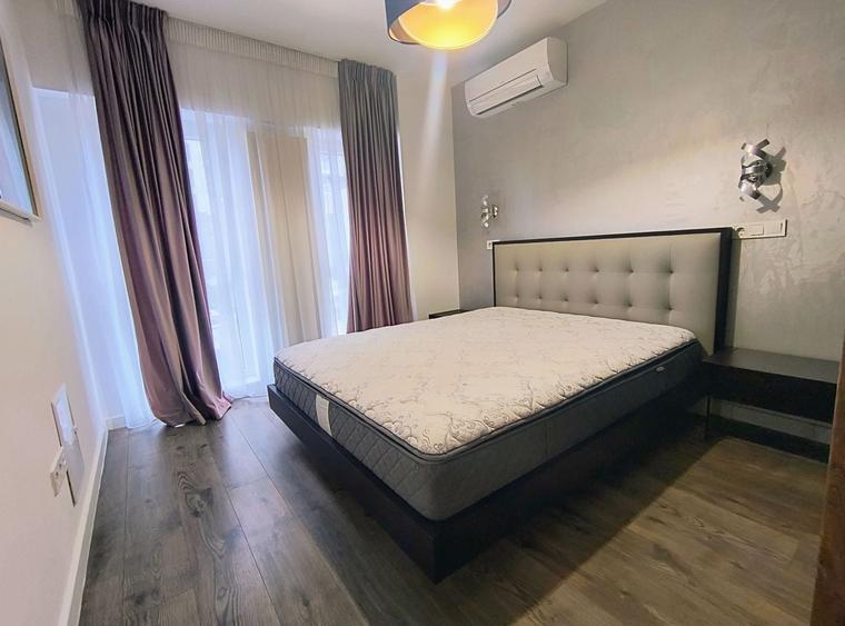 Apartament cu 3 camere semidecomandat, mobilat în Aviației
