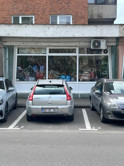 Spațiu comercial, de 130 mp, în Exterior Vest