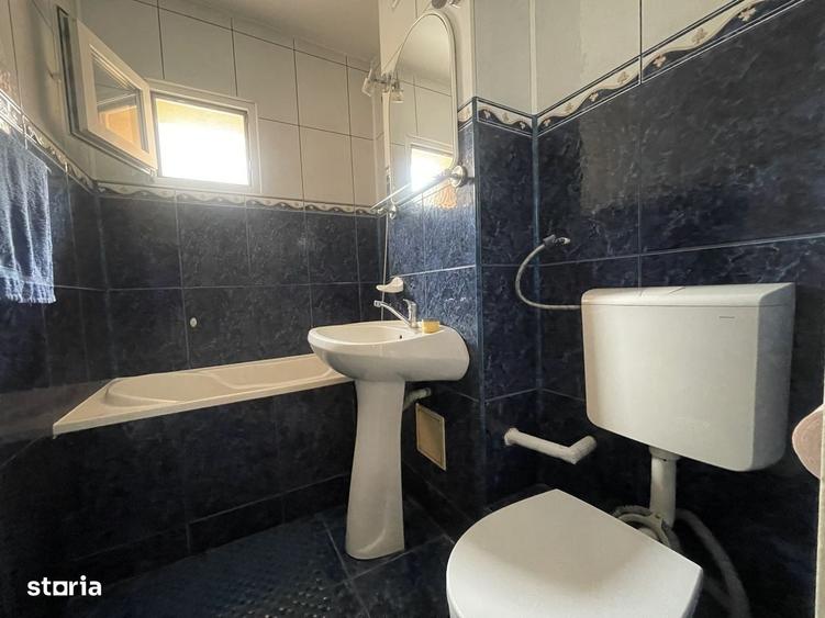 Apartament cu 3 camere decomandat în Vasile Aaron