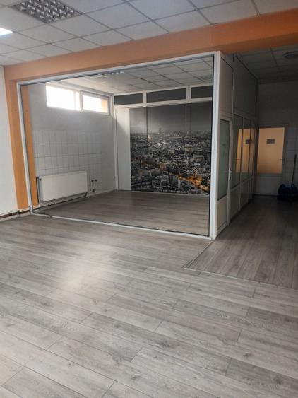 Spațiu comercial, de 200 mp, în Câmpulung Muscel