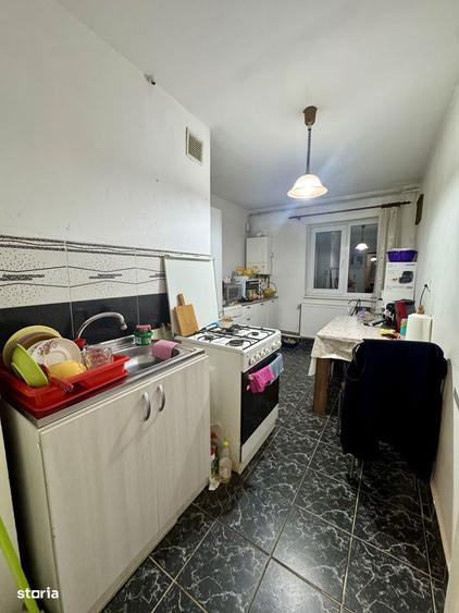 Apartament cu 2 camere semidecomandat în Aurel Vlaicu