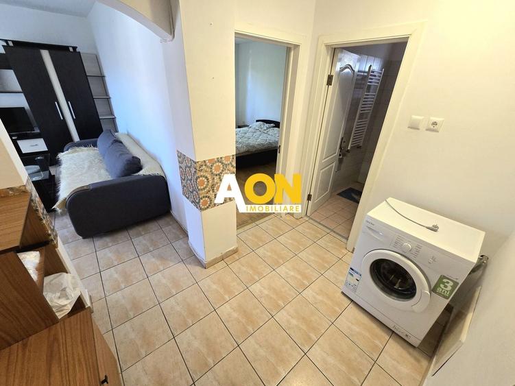 Apartament cu 2 camere decomandat, mobilat în Central