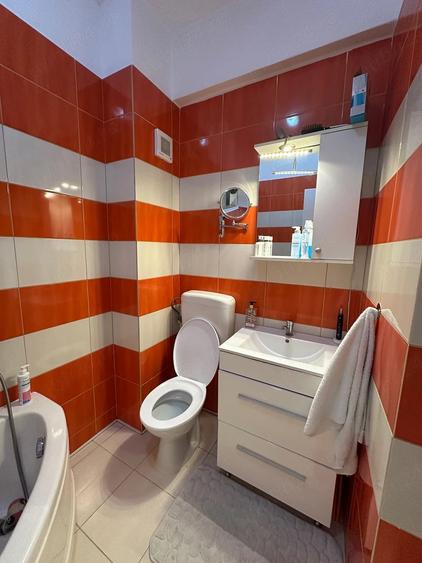 Apartament cu 2 camere semidecomandat în Chiajna