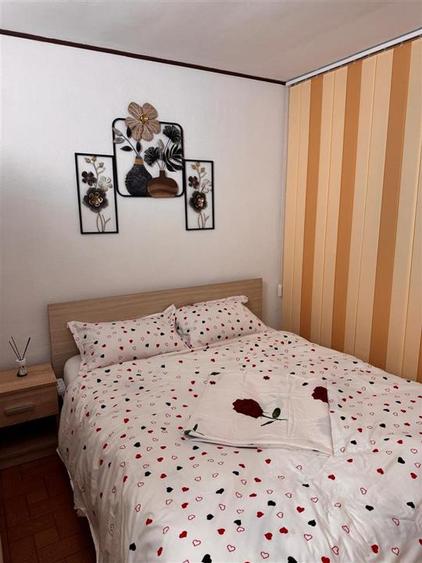 Apartament cu 2 camere semidecomandat în 9 Mai