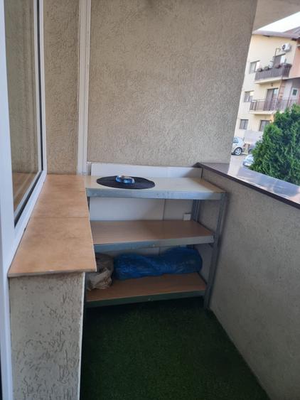 Apartament cu 2 camere decomandat în Florești