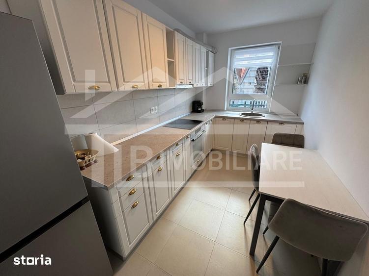 Apartament cu 2 camere decomandat în Libertății
