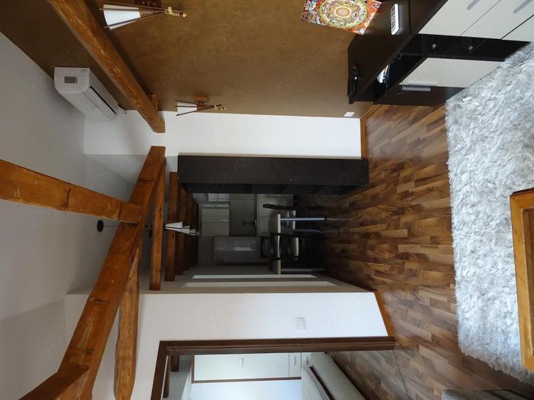 Apartament cu 2 camere semidecomandat în P-ța Unirii