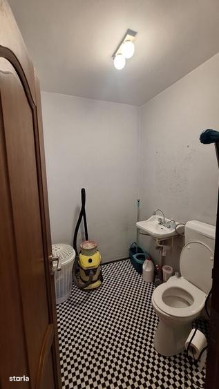 Apartament cu 4 camere în Central