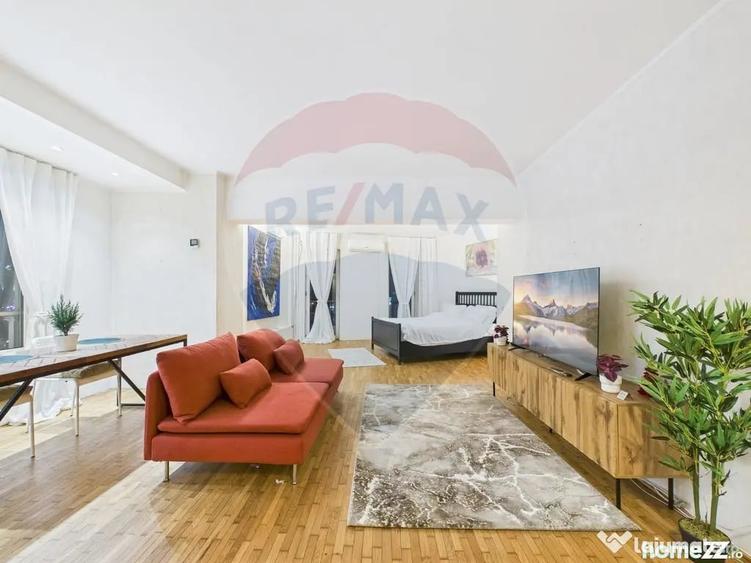 Apartament cu 2 camere semidecomandat în Calea Victoriei