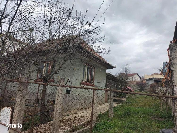 Casă cu 2 camere cu Teren 601 Mp în Dâmbul Rotund