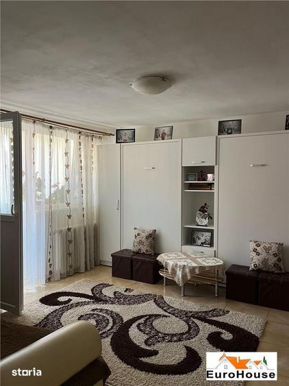 Apartament cu 2 camere decomandat în Ampoi 1