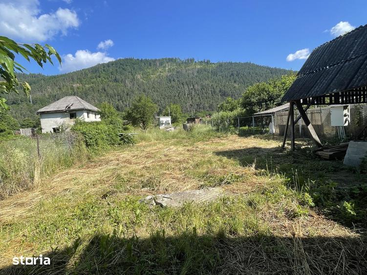 Teren de 843 mp, în Pângărați