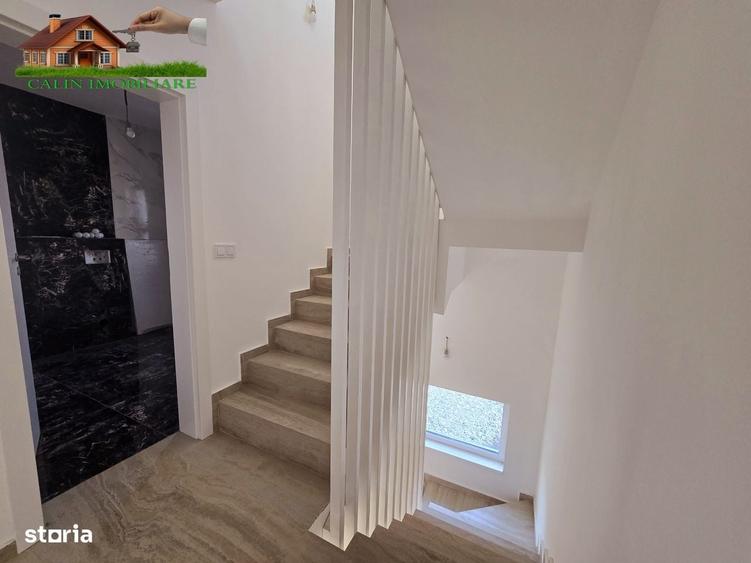 Casă cu 4 camere în Vișan