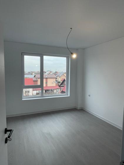 Apartament cu 2 camere decomandat în Militari