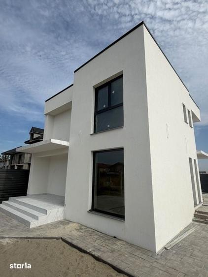 Casă cu 4 camere cu Teren 450 Mp în Central