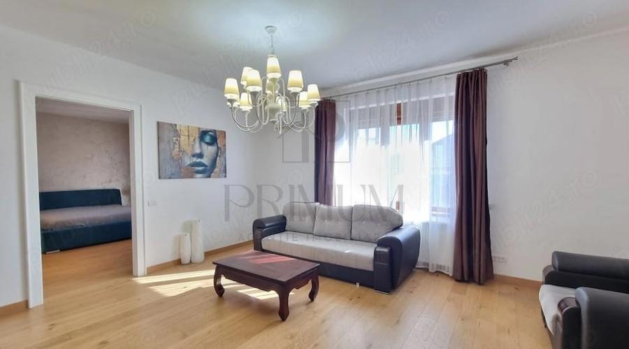 Apartament cu 2 camere decomandat, mobilat în Complex Studențesc