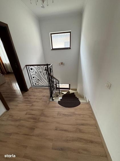 Casă cu 4 camere cu Teren 600 Mp în Ghencea
