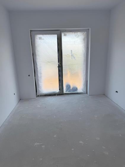 Casă individuală cu 4 camere cu Teren 772 Mp în Chinteni