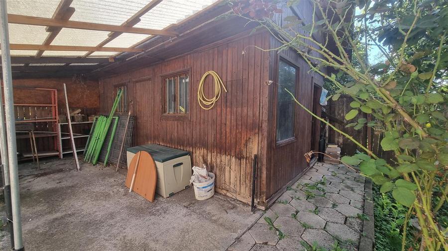Casă individuală cu 3 camere cu Canalizare în Aurel Vlaicu