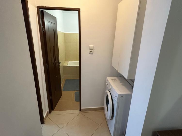 Apartament cu 2 camere decomandat în Gheorghe Lazăr