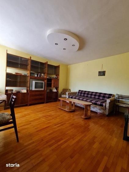 Casă cu 3 camere cu Teren 120 Mp în Școlilor