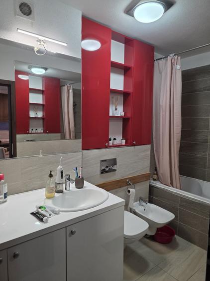 Apartament cu 2 camere semidecomandat în Bună Ziua