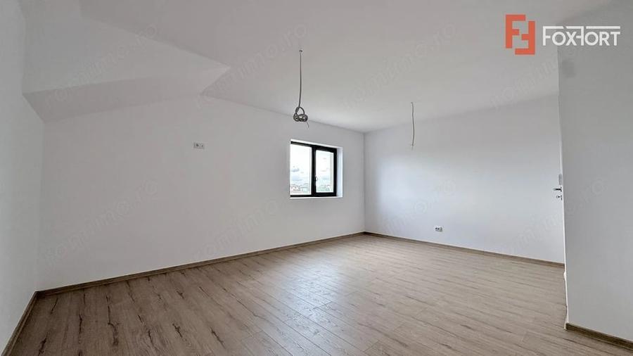 Duplex de vanzare, 4 camere Mosnita - Drumul Boilor - 11