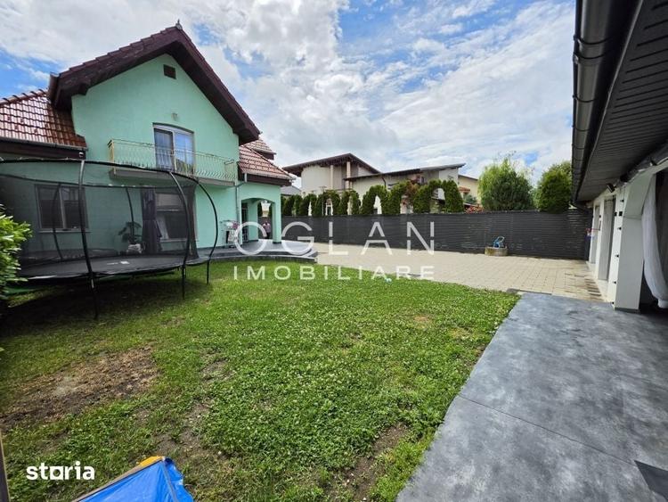Casă cu 5 camere cu Teren 591 Mp în Șelimbăr