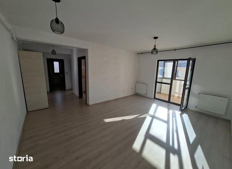 Apartament cu 3 camere decomandat în Valea Lupului