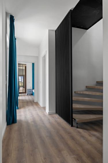 Penthouse cu 3 camere decomandat în Bragadiru