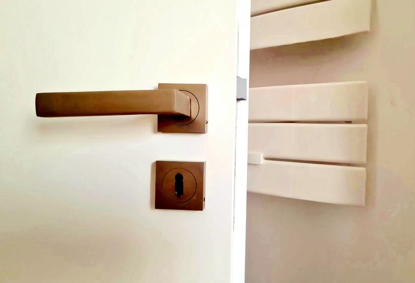 Apartament cu 3 camere decomandat în Timpuri Noi