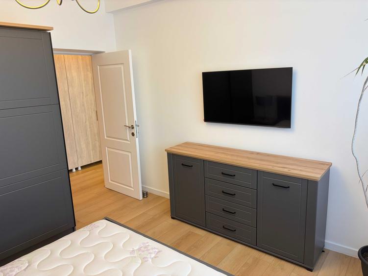 Apartament cu 4 camere decomandat în Copou