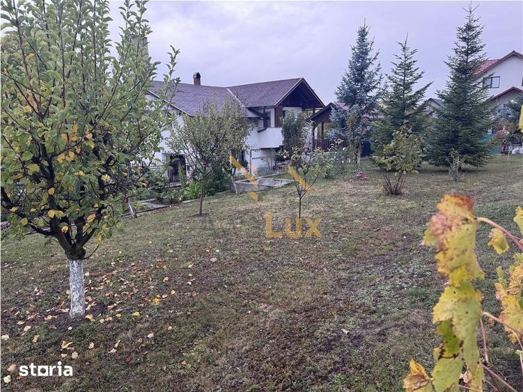Casă cu 4 camere cu Teren 800 Mp în Săsar