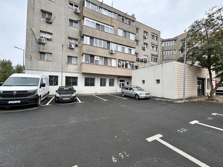 Spațiu comercial, de 495 mp, în Popești-Leordeni
