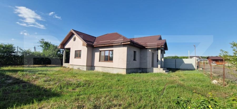 Casă individuală cu 3 camere cu Teren 625 Mp în Șimnicu de Sus