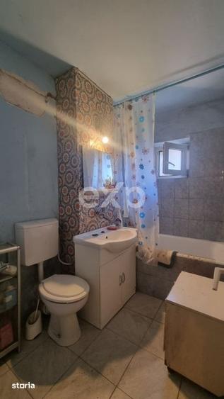 Apartament cu 4 camere decomandat în Dâmbul Rotund