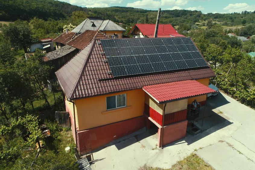 Casă cu 2 camere cu Teren 1000 Mp în Oarța de Sus