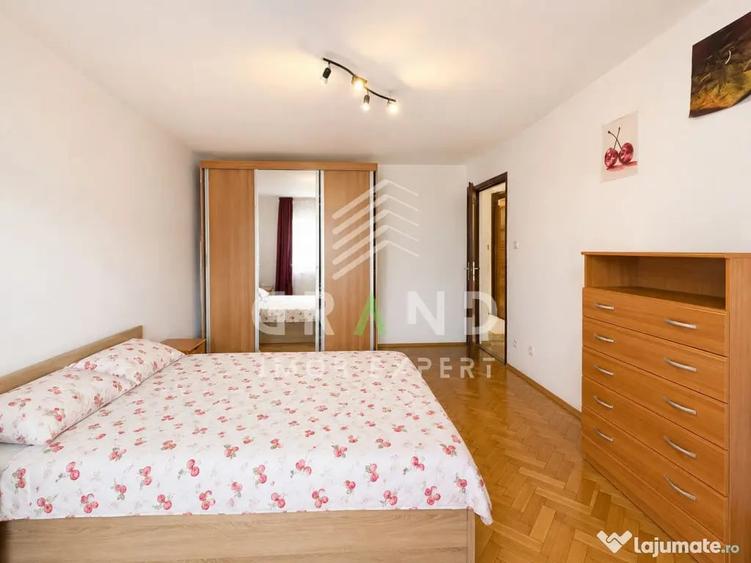 Apartament cu 3 camere decomandat în Central