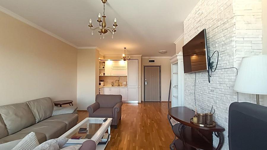 Apartament cu 2 camere semidecomandat în Semicentral